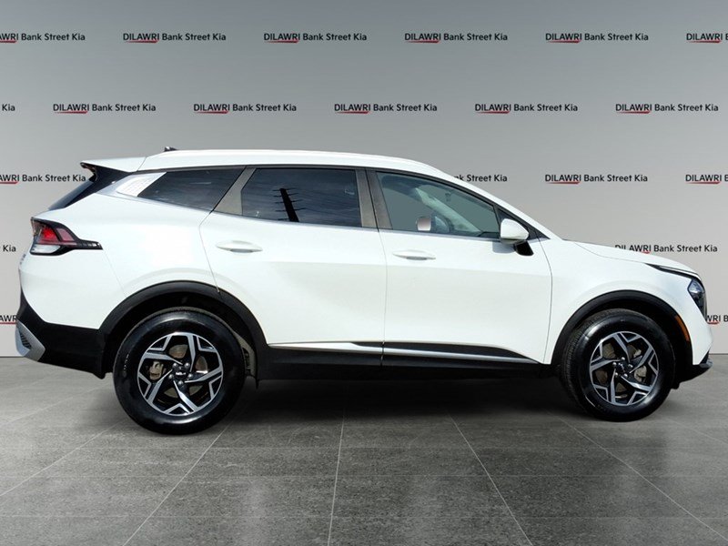 2024 Kia Sportage LX AWD