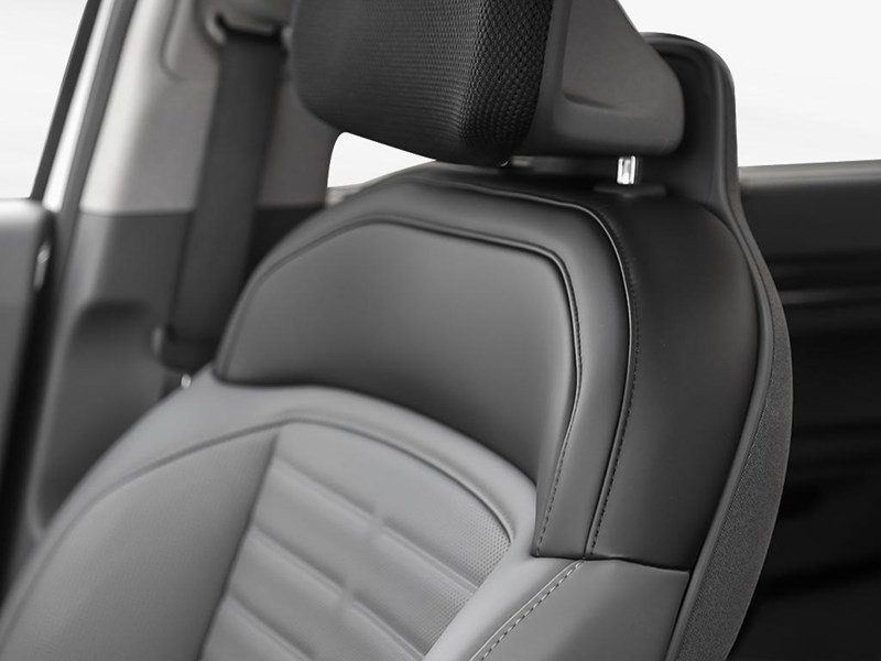 2026 Kia EV9 Land w/Premium Package AWD