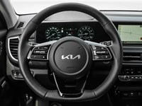 2025 Kia Seltos SX AWD w/Brown Interior