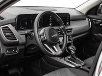 2025 Kia Seltos LX AWD