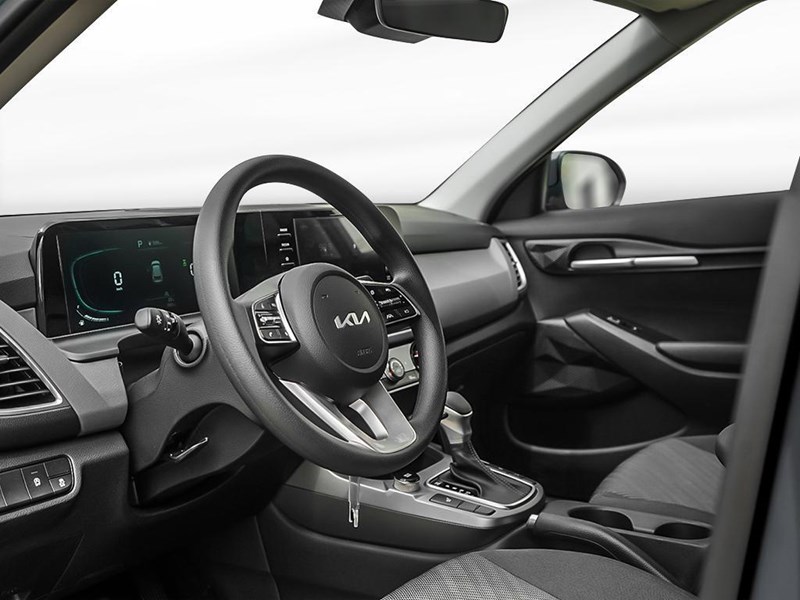 2025 Kia Seltos LX AWD