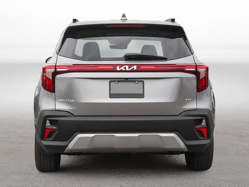 2025 Kia Seltos LX AWD