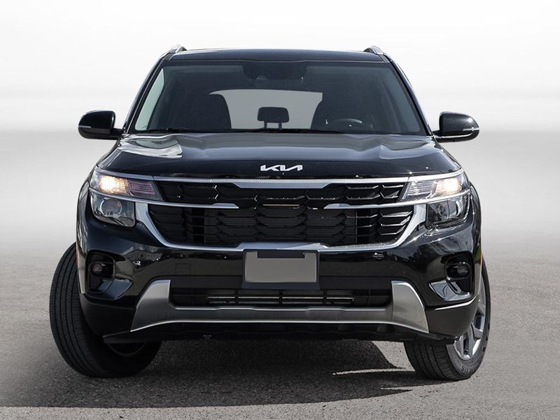 2025 Kia Seltos LX AWD
