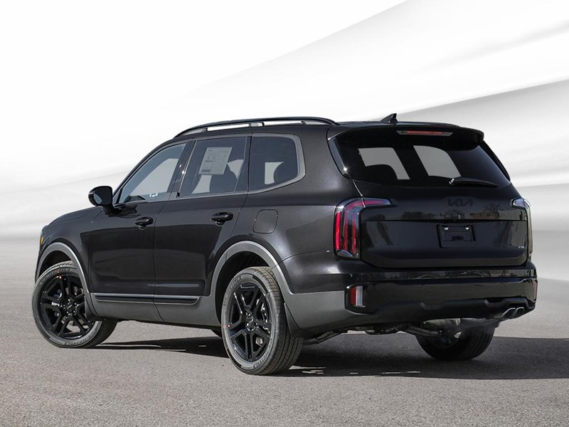 2025 Kia Telluride X-Line AWD w/Terracotta Brown Interior
