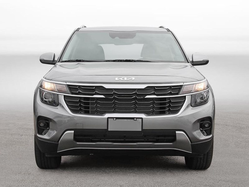 2025 Kia Seltos LX AWD