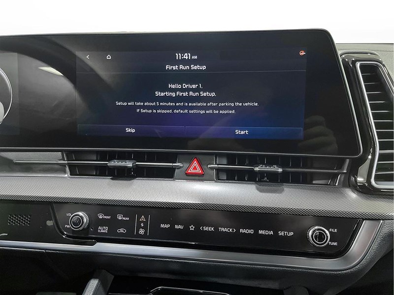 2025 Kia Sportage PHEV SX AWD w/Red Interior