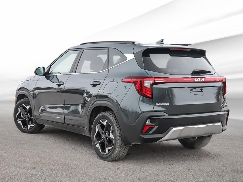 2025 Kia Seltos EX Premium AWD