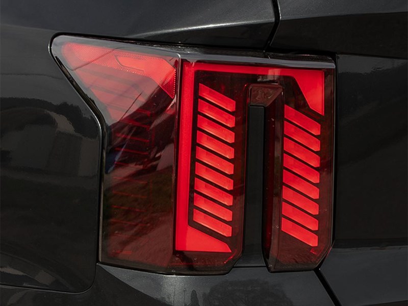 2025 Kia Sorento X-Line AWD