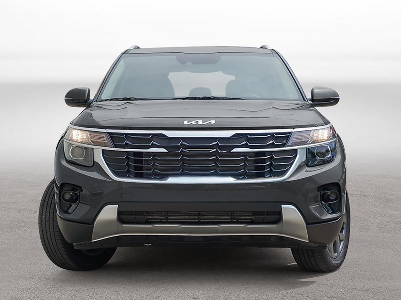 2025 Kia Seltos LX AWD