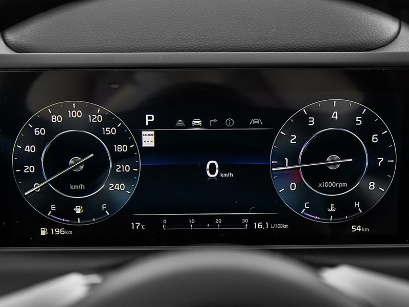 2025 Kia Seltos SX AWD w/Brown Interior