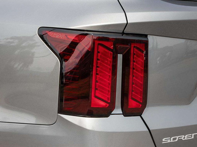 2026 Kia Sorento HEV EX