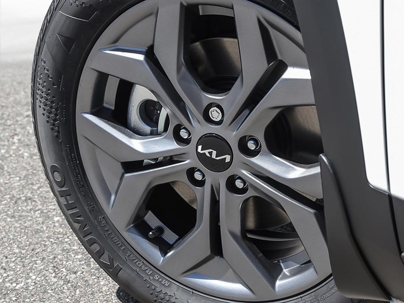 2026 Kia Seltos LX FWD