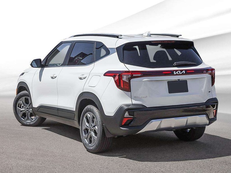 2026 Kia Seltos EX AWD