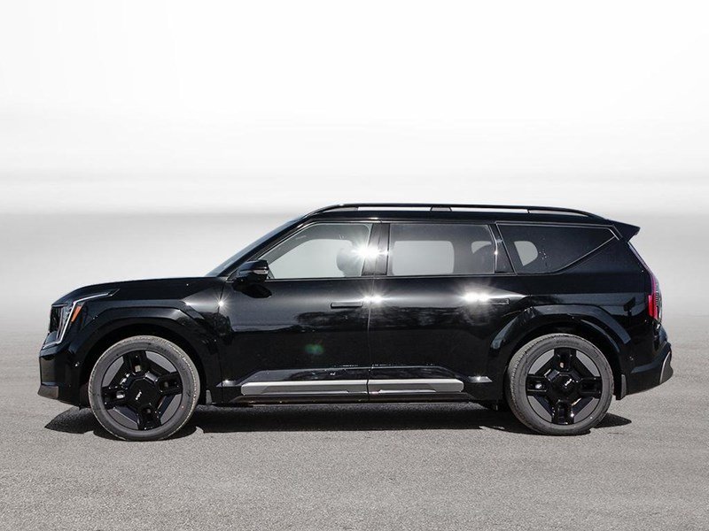 2026 Kia EV9 Land w/GT-Line Package AWD