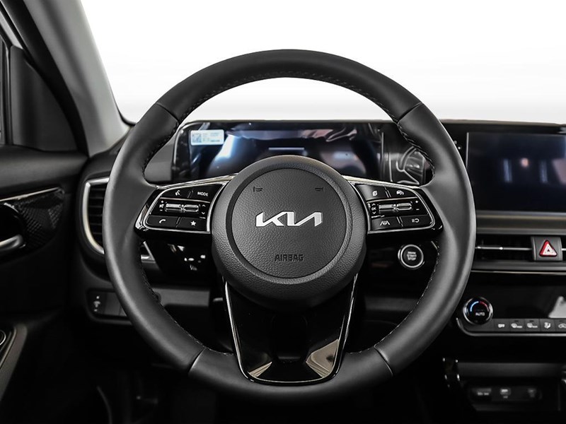 2026 Kia Seltos LX FWD