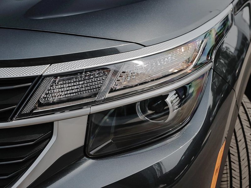 2026 Kia Seltos LX FWD