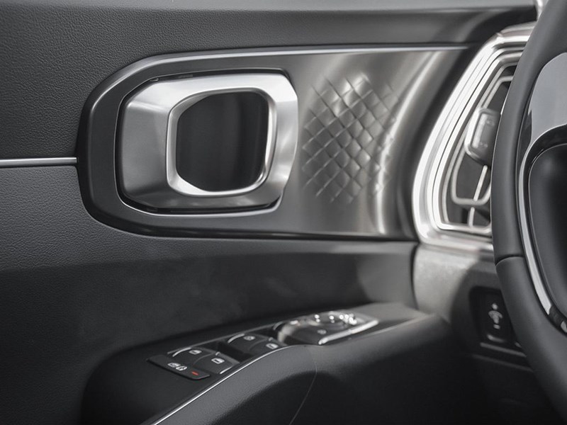 2026 Kia Sportage PHEV EX