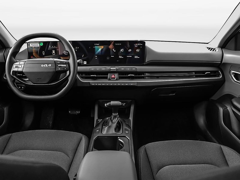 2025 Kia K4 LX