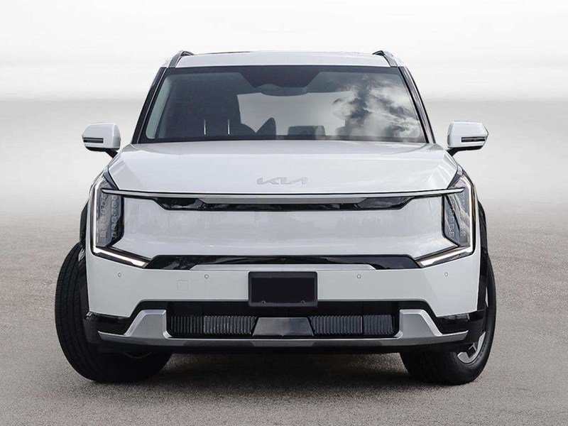 2026 Kia EV9 Land AWD with Premium Pkg