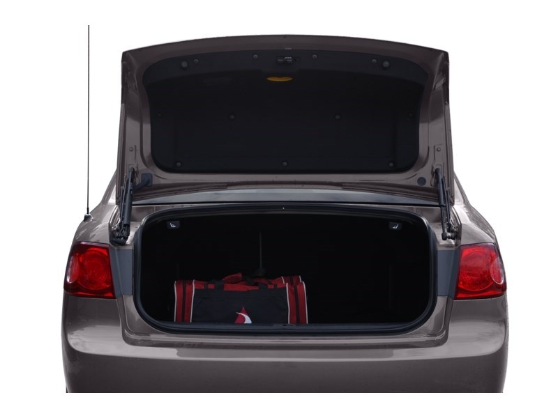 2007 Kia Magentis LX (M5) Exterior Shot 4