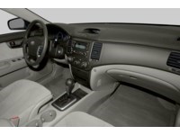 2007 Kia Magentis LX (M5) Interior Shot 1