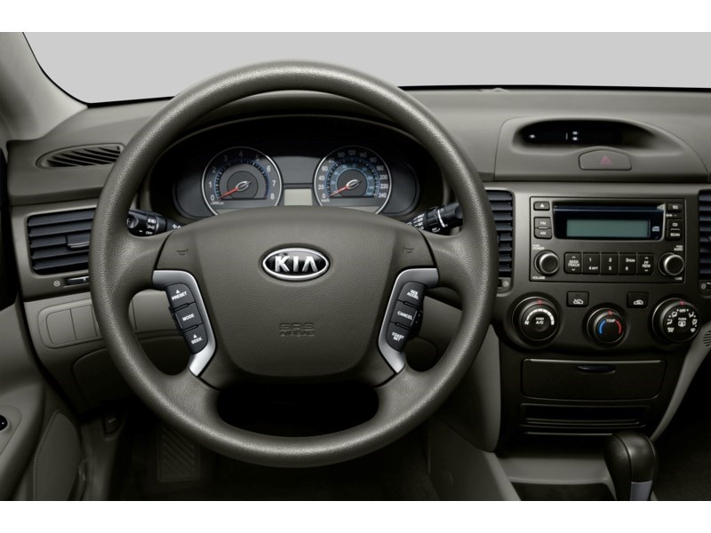 2007 Kia Magentis LX (M5) Interior Shot 2