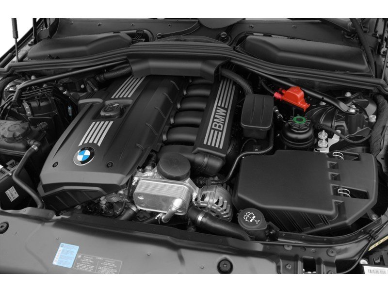 2009 BMW 528 i Exterior Shot 3