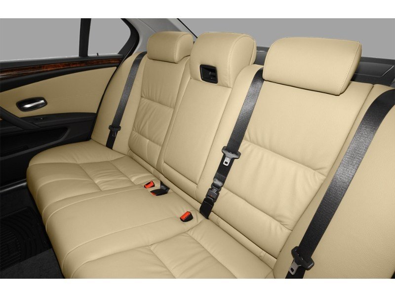2009 BMW 528 i Interior Shot 6