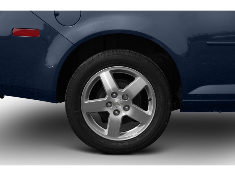 2009 Chevrolet Cobalt LT Exterior Shot 5