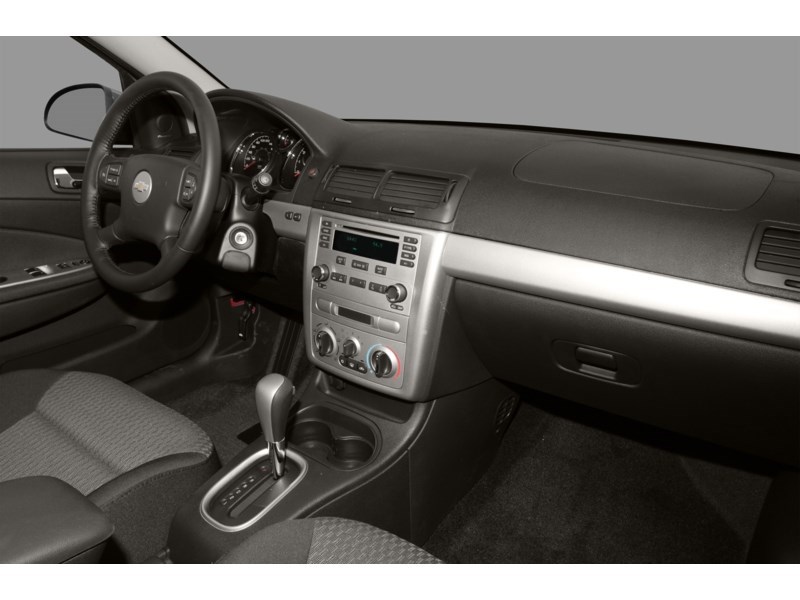 2009 Chevrolet Cobalt LT Interior Shot 1