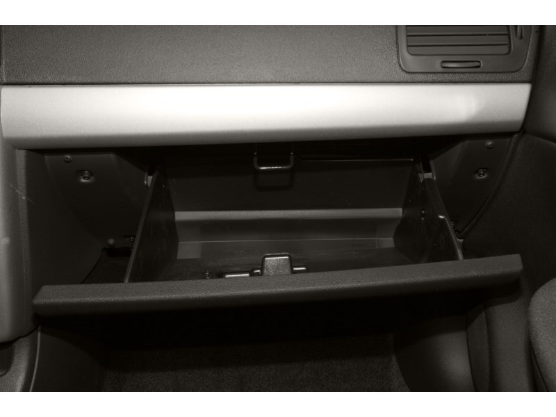 2009 Chevrolet Cobalt LT Interior Shot 4