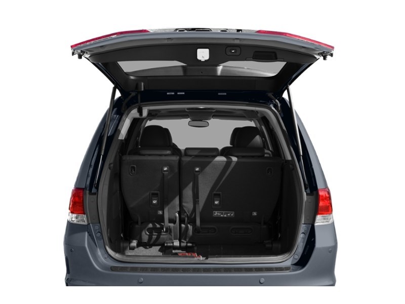 2009 Honda Odyssey Touring (A5) Exterior Shot 4