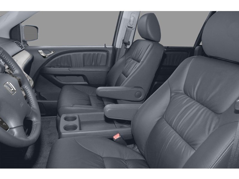 2009 Honda Odyssey Touring (A5) Interior Shot 5