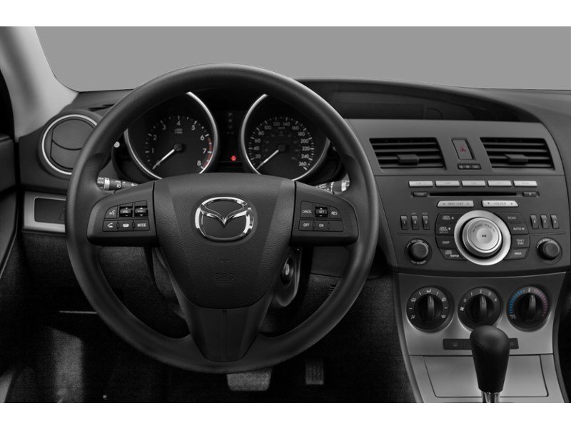 2011 Mazda Mazda3 Sport GS (M6) Interior Shot 3