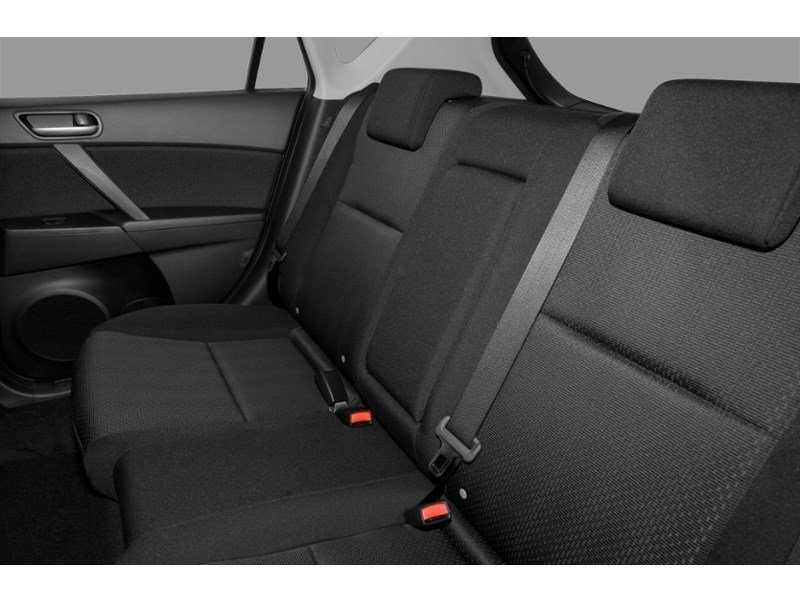 2011 Mazda Mazda3 Sport GS (M6) Interior Shot 6