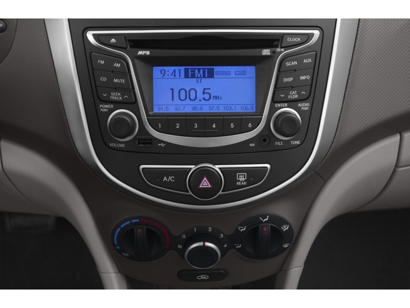 2012 Hyundai Accent GL Interior Shot 2