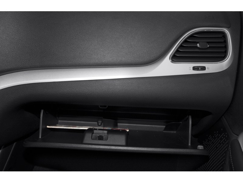 2013 Dodge Journey R/T Interior Shot 4
