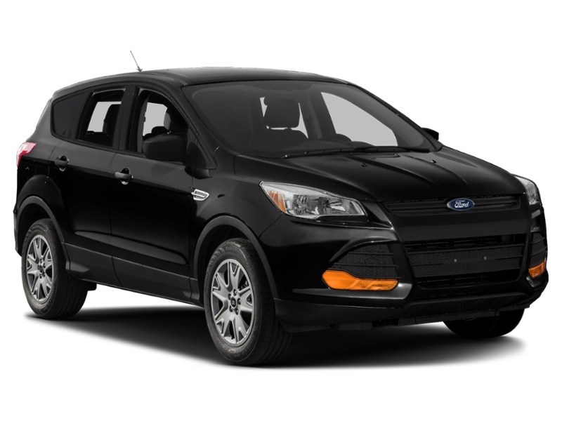 2016 Ford Escape SE Exterior Shot 9