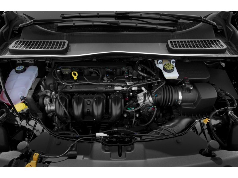 2013 Ford Escape SEL Exterior Shot 3