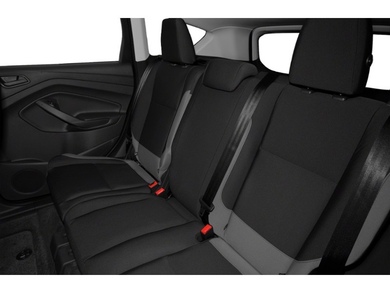 2016 Ford Escape SE Interior Shot 6