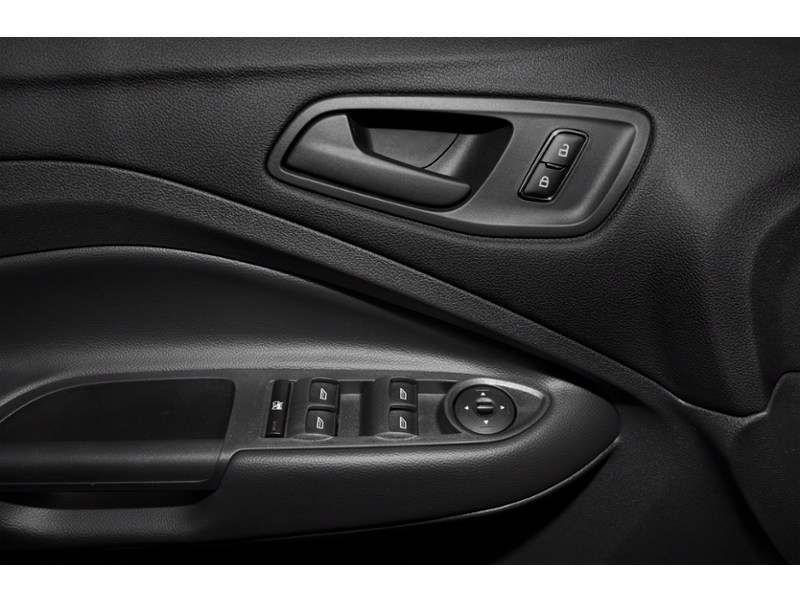 2016 Ford Escape SE Exterior Shot 13