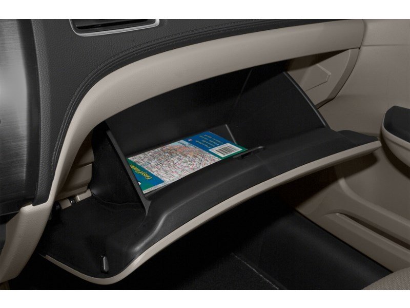 2013 Honda Civic LX (A5) Interior Shot 4
