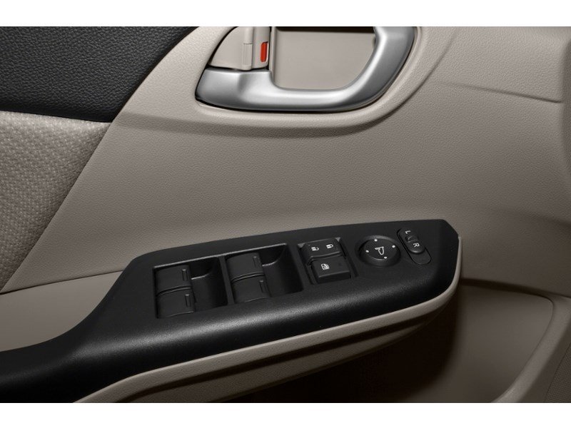 2013 Honda Civic LX (A5) Exterior Shot 11