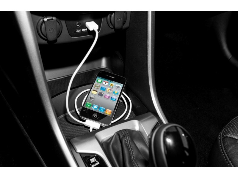 2013 Hyundai Elantra GT GL (A6) Exterior Shot 10