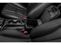 2013 Hyundai Elantra GT GL (A6) Interior Shot 8