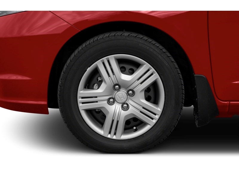 2014 Honda Fit LX (M5) Exterior Shot 5