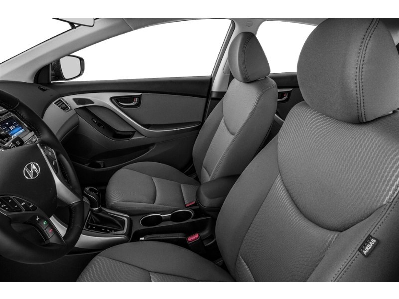 2015 Hyundai Elantra GLS (A6) Interior Shot 5