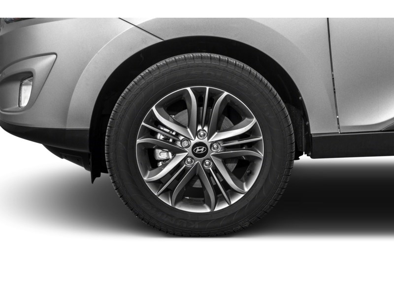 2015 Hyundai Tucson AWD 4dr Auto GL Exterior Shot 5