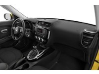 2014 Kia Soul EX (A6) Interior Shot 1