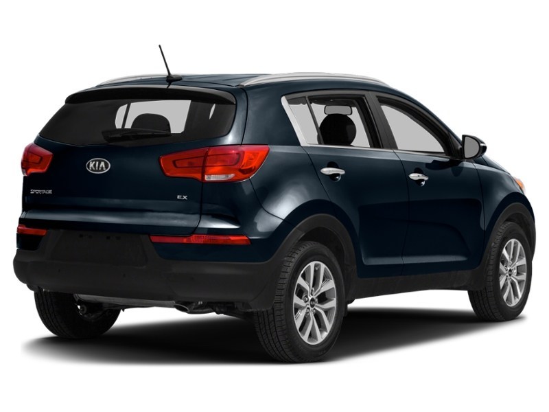2016 Kia Sportage LX (A6) Exterior Shot 2